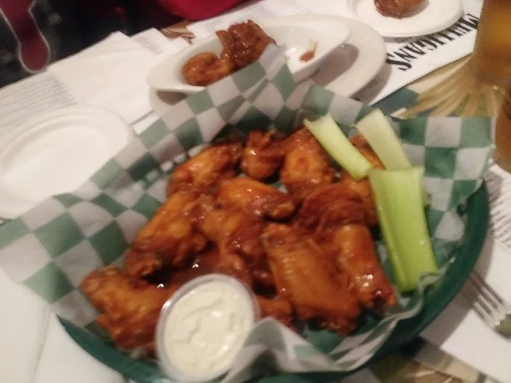 Mulligans Wings